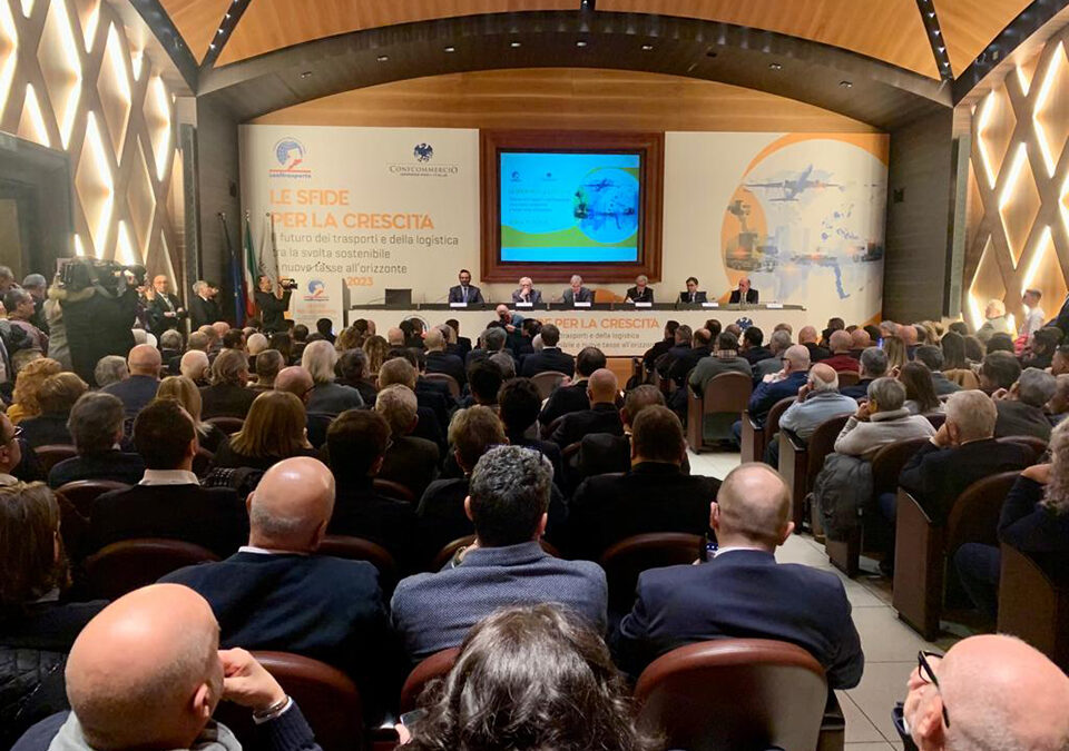La sfida per la crescita. Il futuro dei trasporti e della logistica tra la svolta sostenibile e nuove tasse all’orizzonte. Documentazione